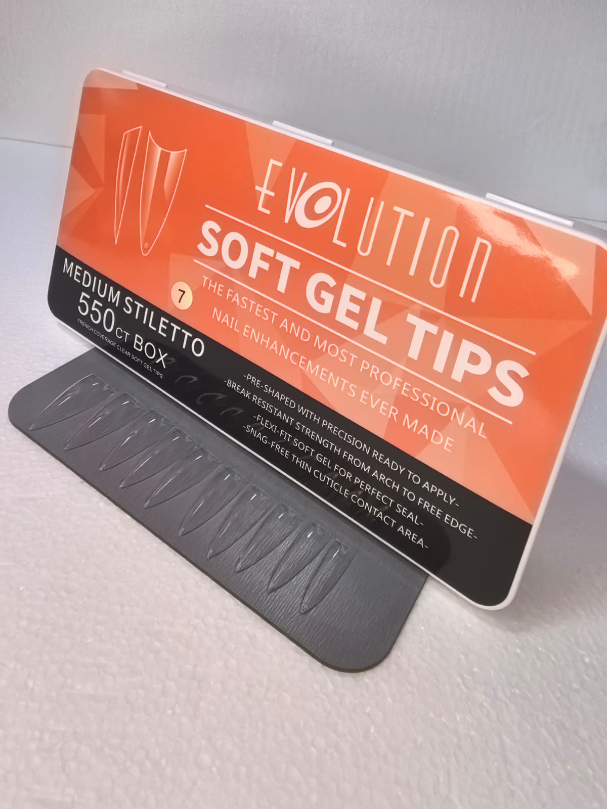 UÑAS DE GEL PUNTA STILETTO