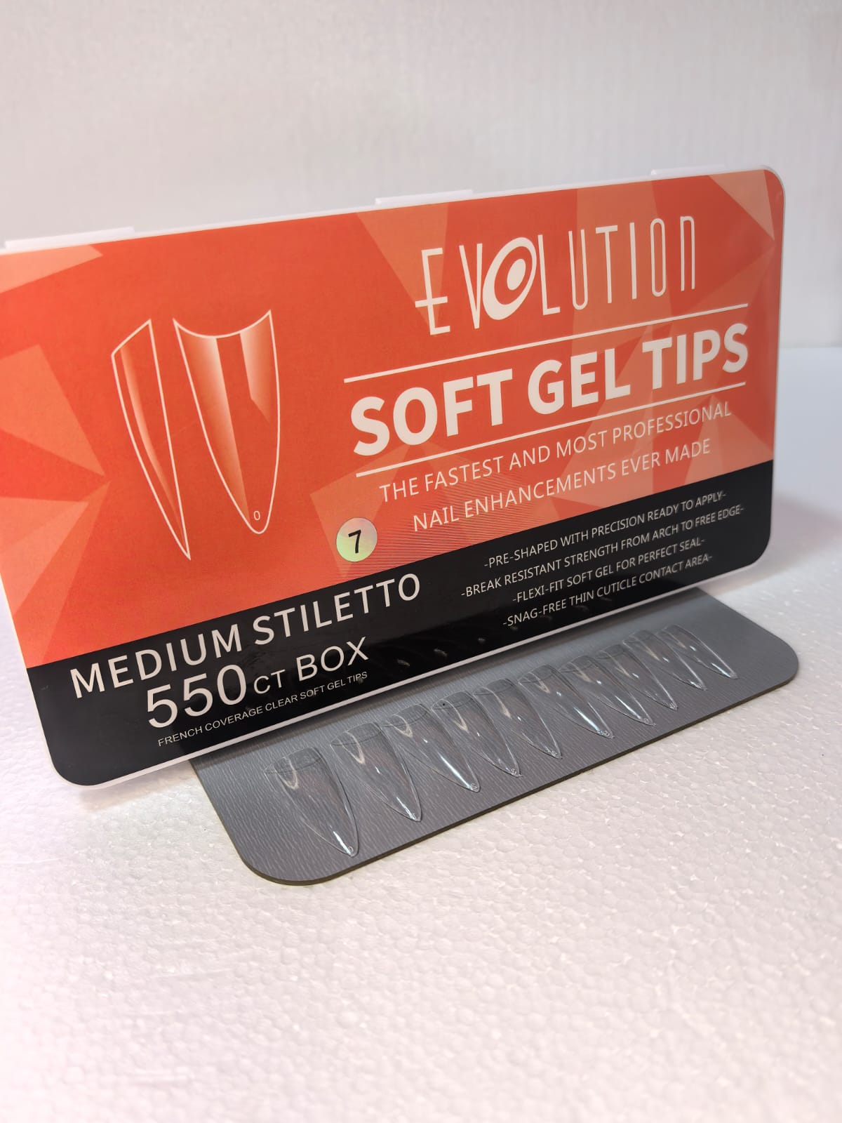 UÑAS DE GEL PUNTA STILETTO