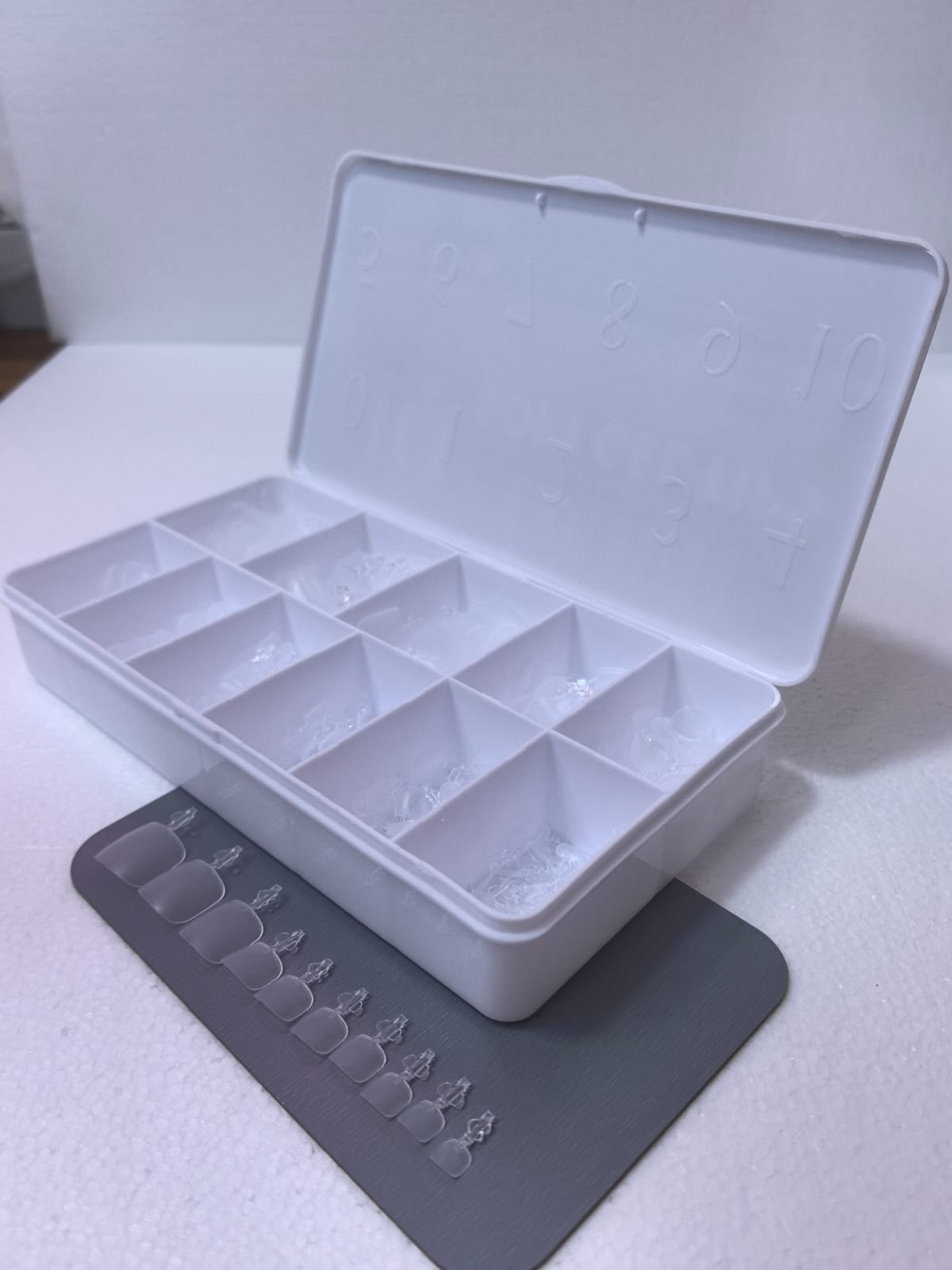 UÑAS DE GEL PARA PIES 550UD