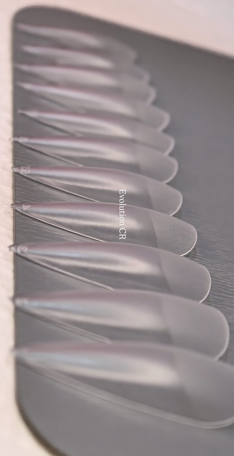 UÑAS DE GEL PEQUEÑA 550UD