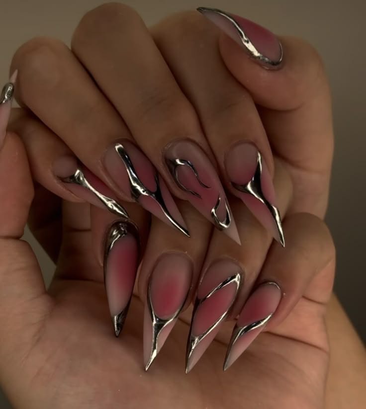 UÑAS DE GEL PEQUEÑA 550UD